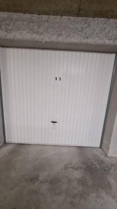 Bel Appartement-Garage Prive-Balcon-Wifi Fibre Rhut Eksteriør billede