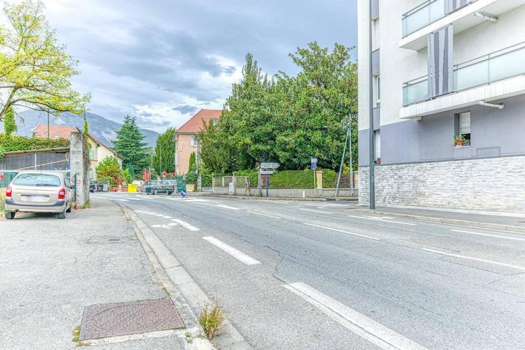 Bel Appartement-Garage Prive-Balcon-Wifi Fibre Rhut Eksteriør billede