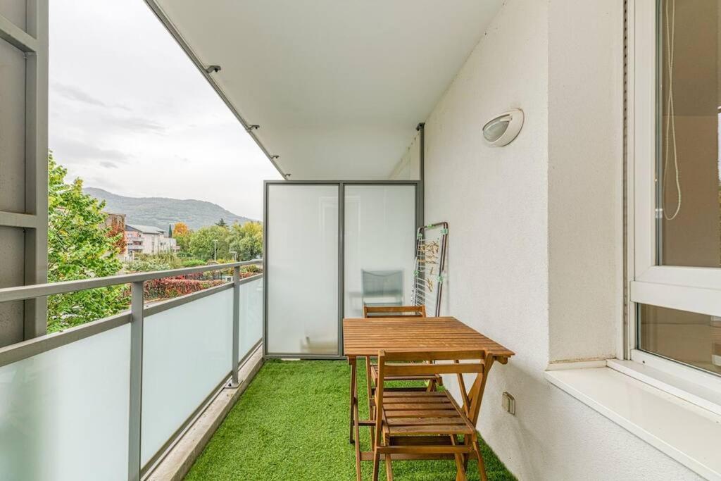 Bel Appartement-Garage Prive-Balcon-Wifi Fibre Rhut Eksteriør billede